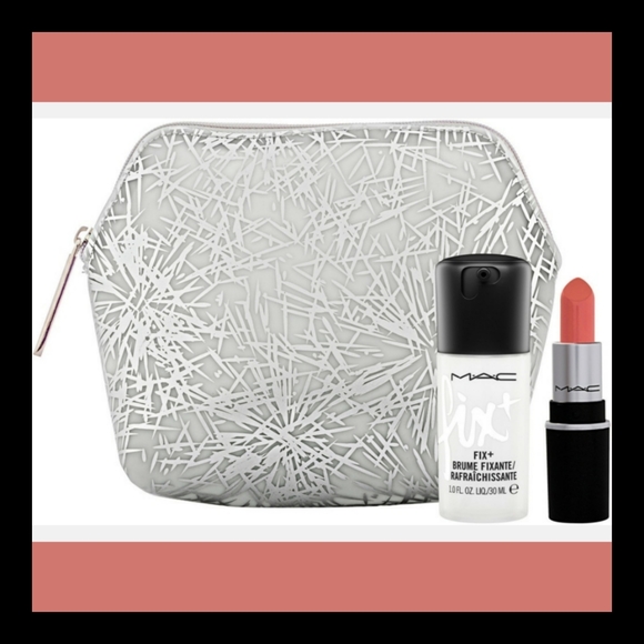 MAC Cosmetics Other - MAC HOLIDAY GIFT SET